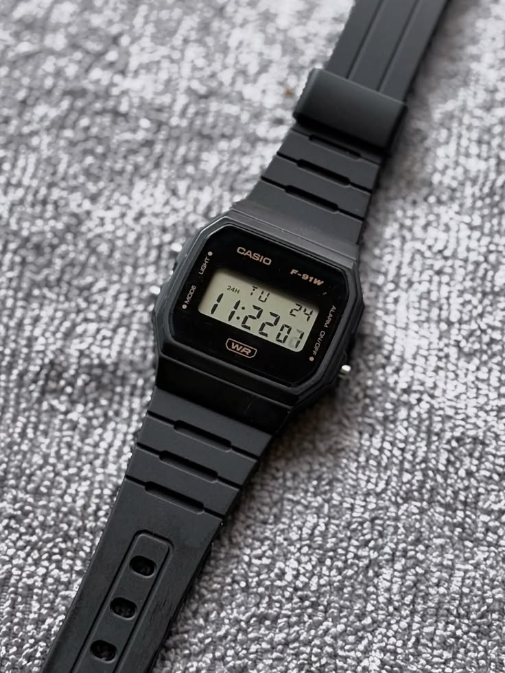 CASIO F-91W HERITAGE SERIES – MINIMALIST All-BLACK DIGITAL WATCH WITH BIO-BASED RESIN - UNISEX