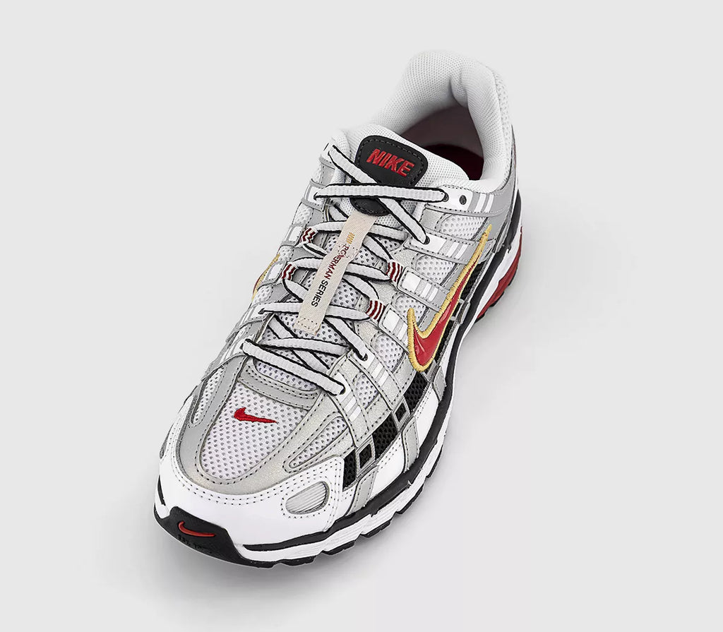 NIKE P-6000 TRAINER METALLIC RED